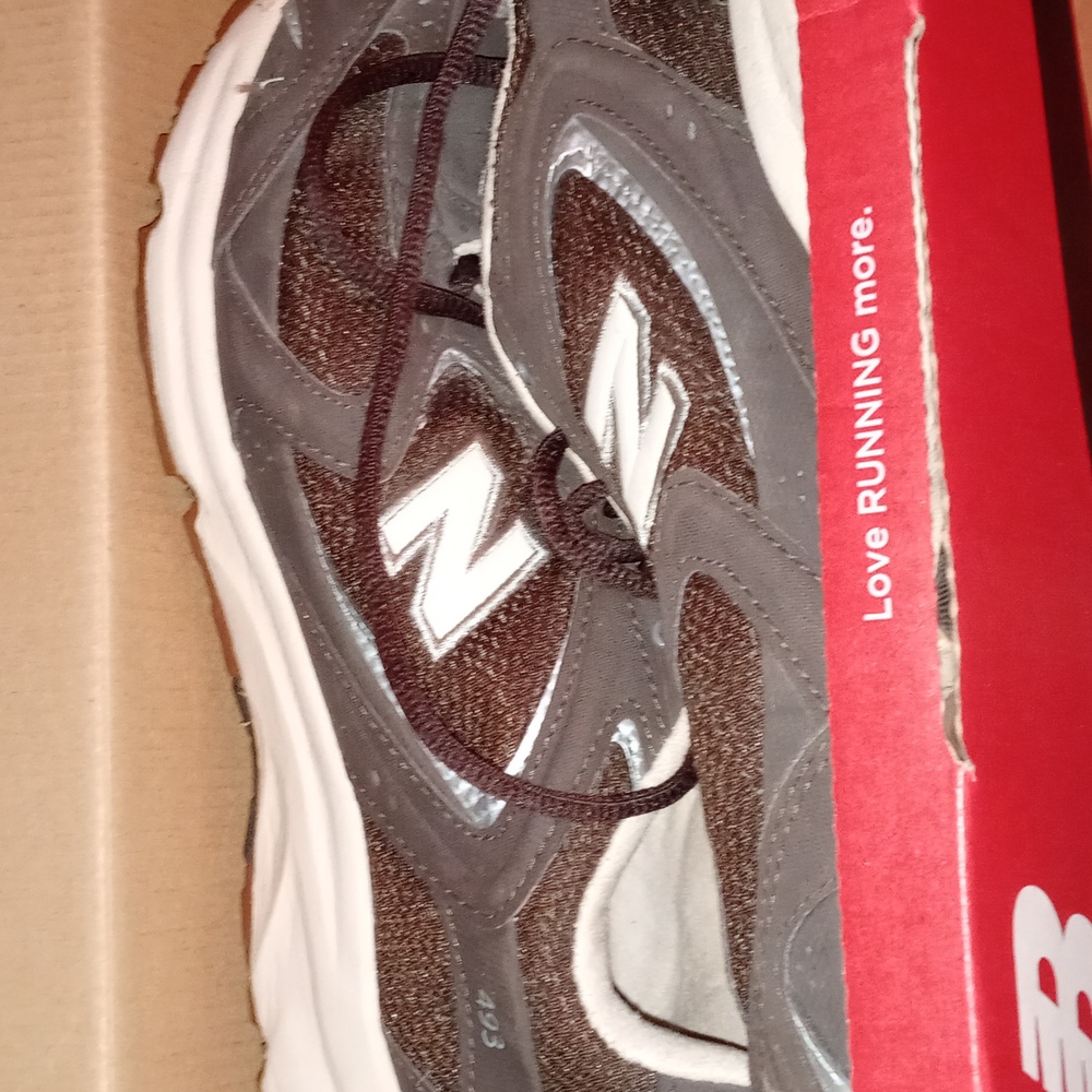 Tennis/Running/Walking Shoes - Picture 3 of 3